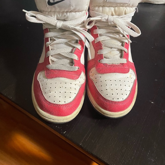 Retro Nike These have made a huge come back! - Picture 5 of 5